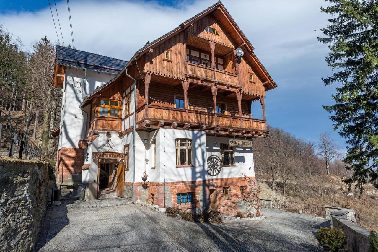 Villa Hubertus Srebrna Góra Eksteriør billede